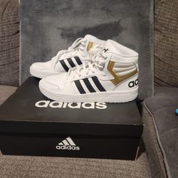 Looking  To Trade Or Sell Adidas Entrap Mid Fy4284 Size 11.5
