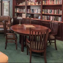 Canadel Game/Dining Table