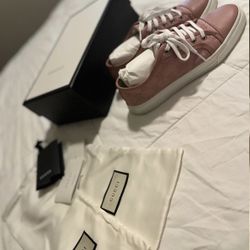 Gucci sneaker size 36