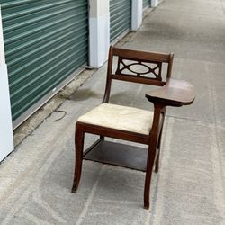 Vintage Gossip Chair