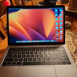 Macbook Pro 13" Laptop 