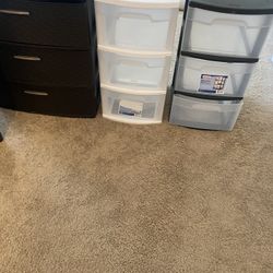 4  Drawers For $40