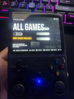 R36S HandHeld Console 20k + games