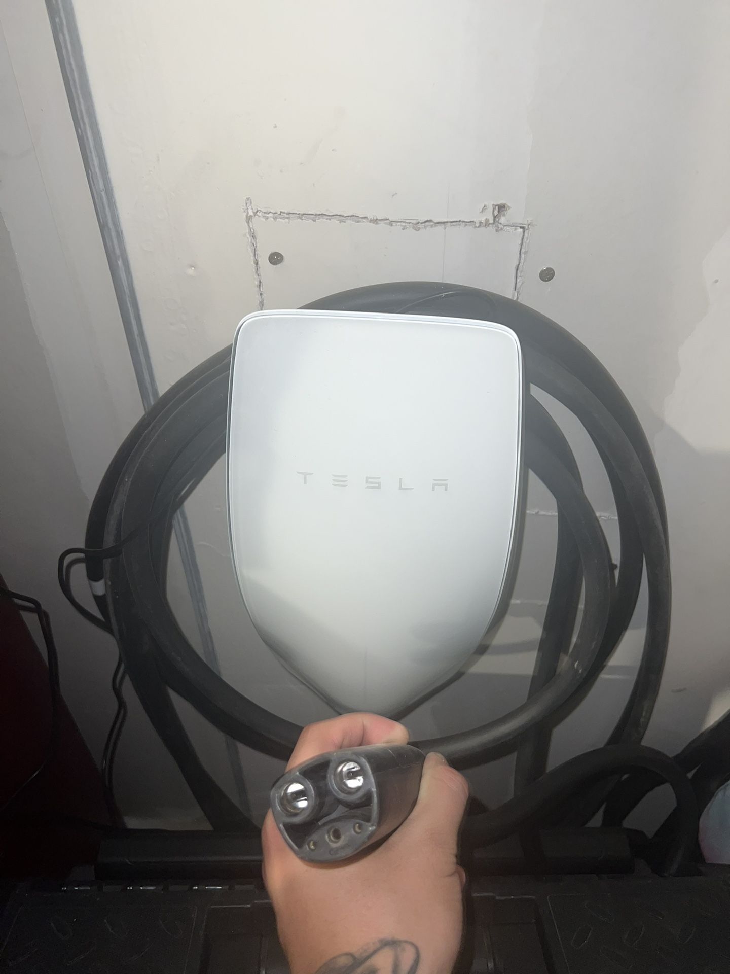 Tesla Charger