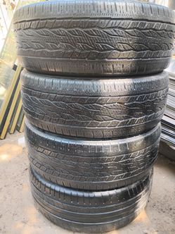 Set of 4 255/55/20s contenital tires deep tread 95% all. Good usable tires serouis buyers only please