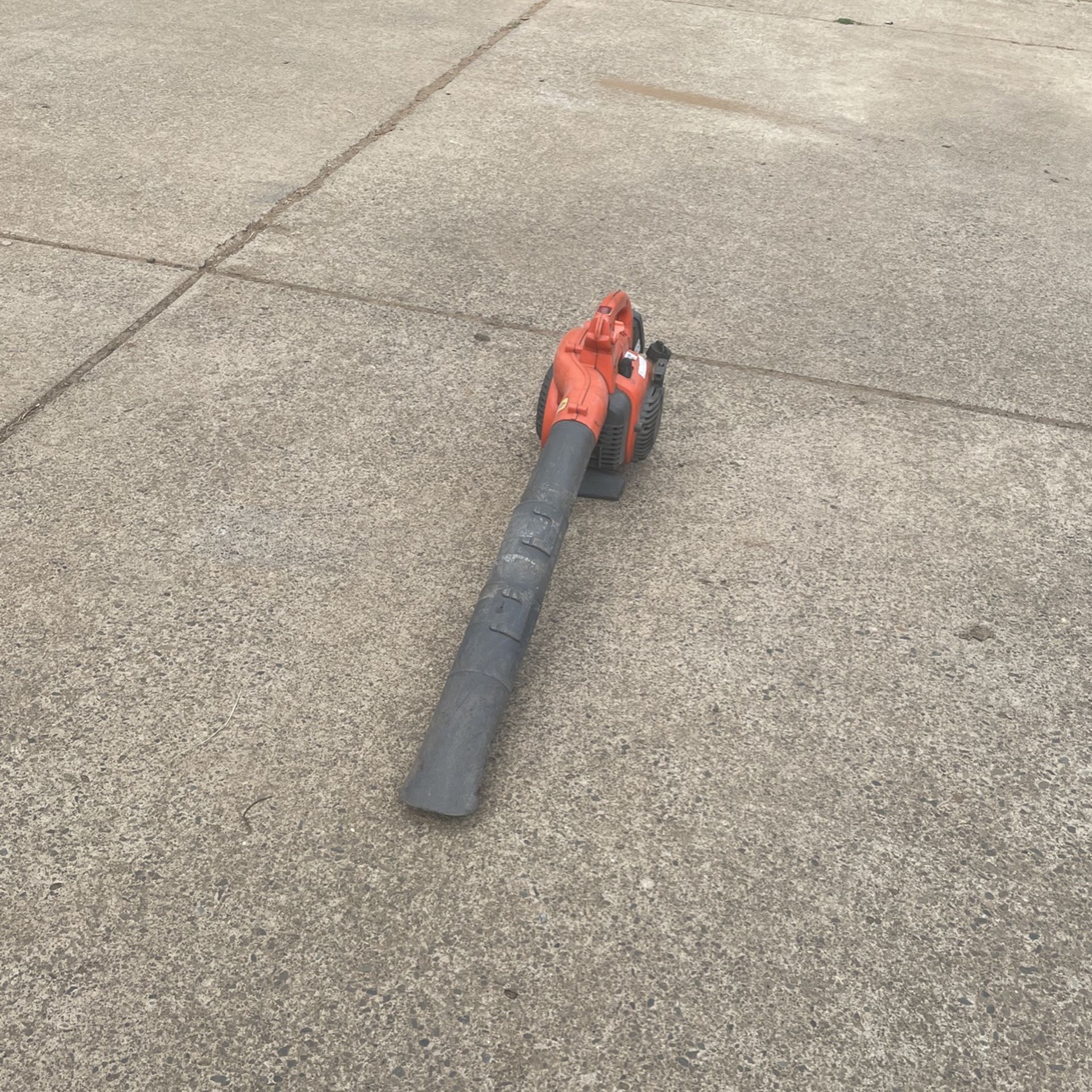 Husquavarna Leaf Blower 
