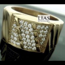 New 18k Yellow Gold Men Wedding Ring 