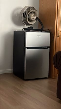 Whirlpool refrigerator