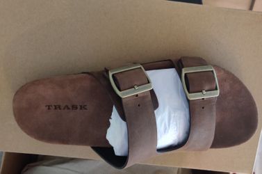 Trask Fidly Slide Sandals