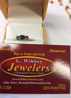 14 Kt real Gold & amethyst ring