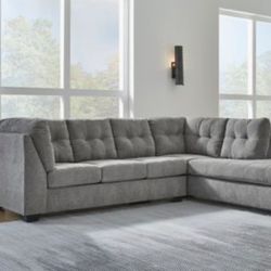 2-Piece Sectional with Chaise in Gray