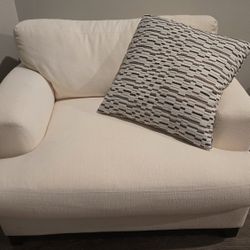 Oversized Armchair 