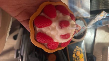 Strawberry shortcake candle