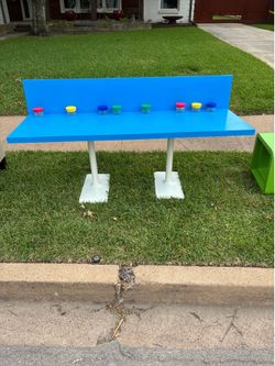 Table/ play station