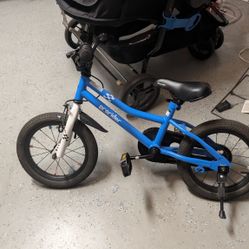 Blue Prorider Kids Bike 14" With Training Wheels