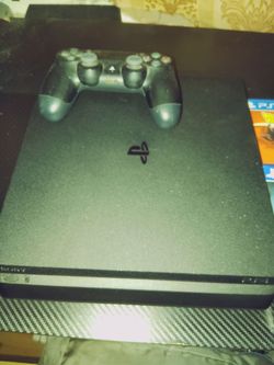 PS4 Slim ( 500GB)