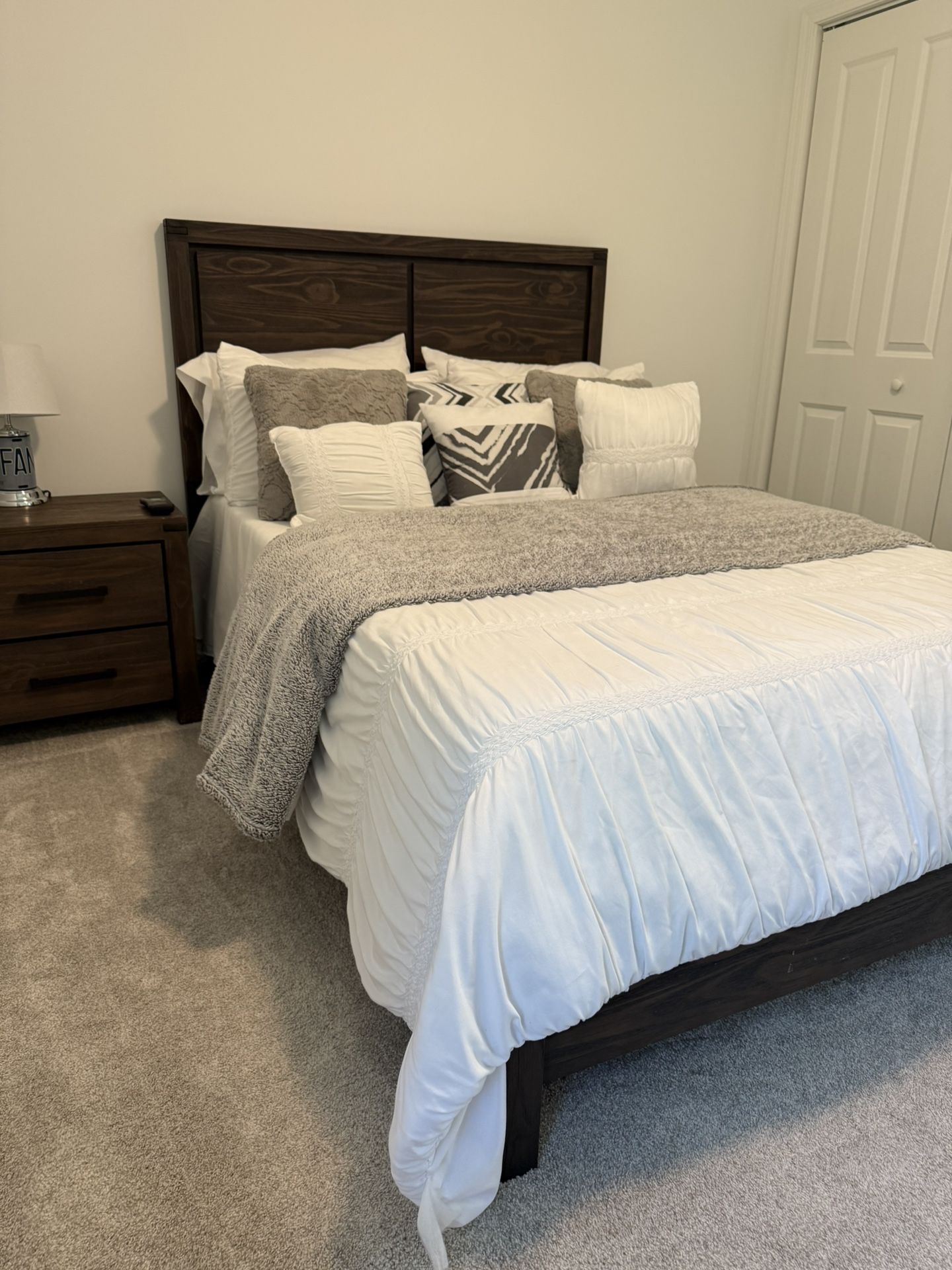 Full bed Set (real Wood) With Adjustable Mattress
