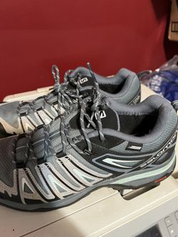 Salomon Women's X ULTRA PIONEER Hiking Shoes. Waterproof. Sz 10