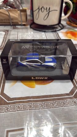 LBWK Lamborghini Aventador LP700-4 1:64 Die-Cast