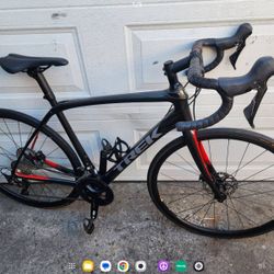 2019 Trek Domane SL5 Carbon Disc Road Bike 