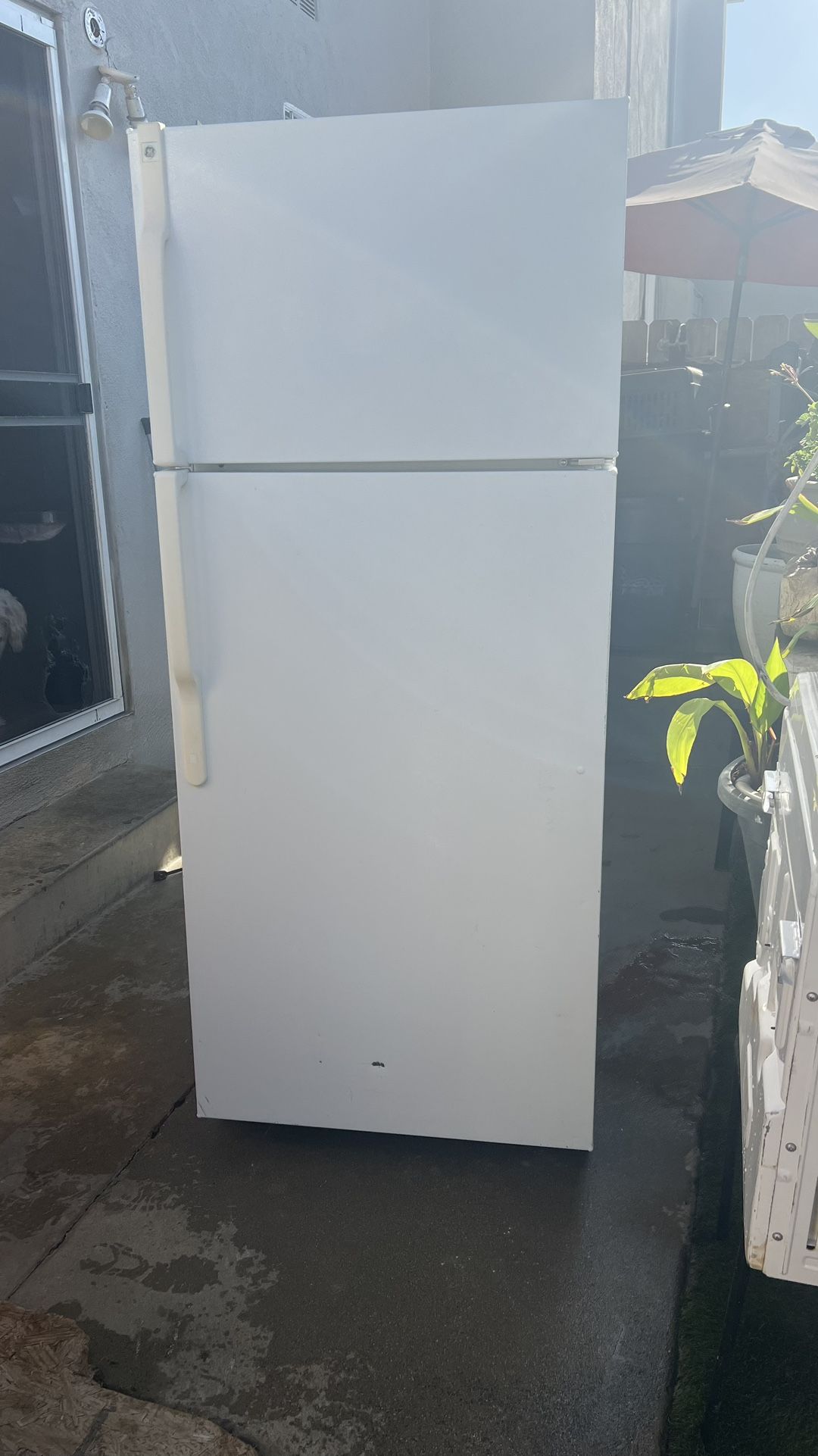 Refrigerator Works Perfect Delivery Available Locally 67 tall 28 wide 26 deep