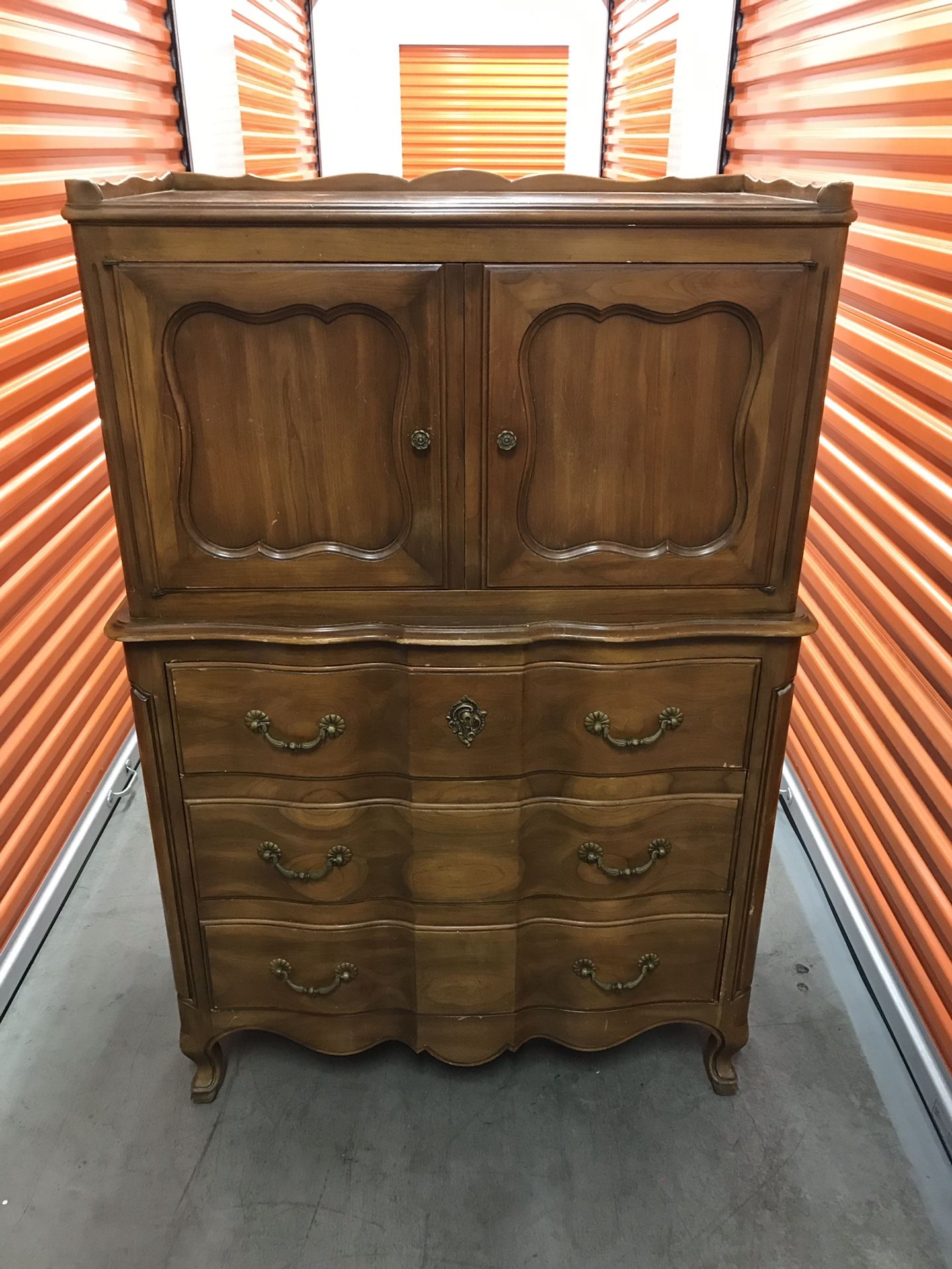 John Widdicomb antique dresser