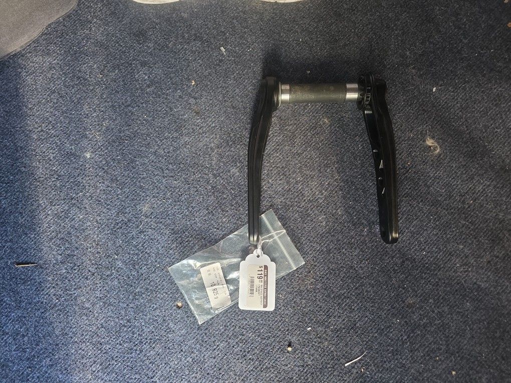 Raceface 3 Piece Cranks 175mm (New)