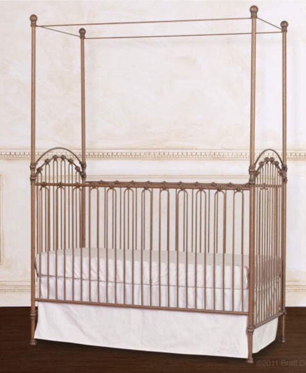 Bratt Decor 3 In One Crib For Sale In Castaic Ca Offerup
