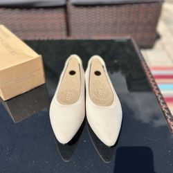 Vivaia Ballet Flats