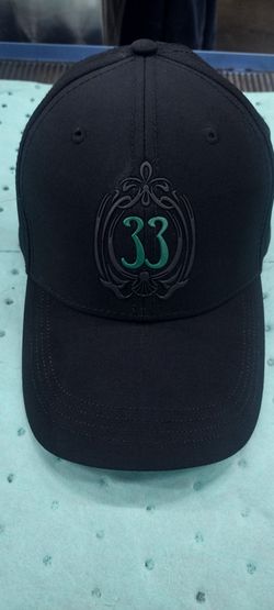 Exclusive club 33 hat Disneyland