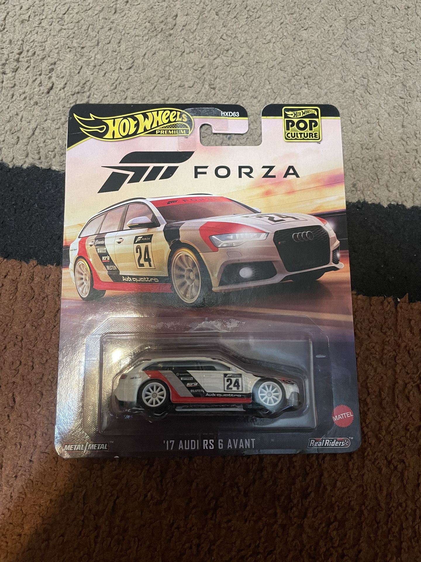 Hot wheels Premium 17 Audi Rs 6 Avant