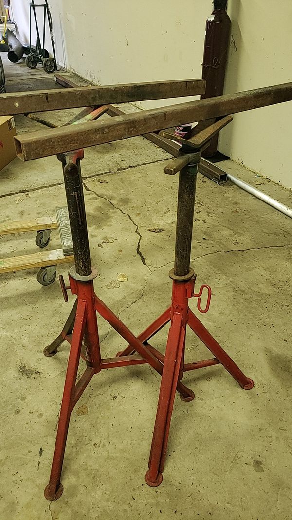Jack stands for Sale in Orland Hills, IL OfferUp