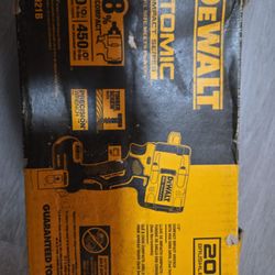 DEWALT 20VMAX BRUSHLESS ATOMIC 1/2" COMPACT WRENCH WITH HOG RING ANVIL (TOOL ONLY)