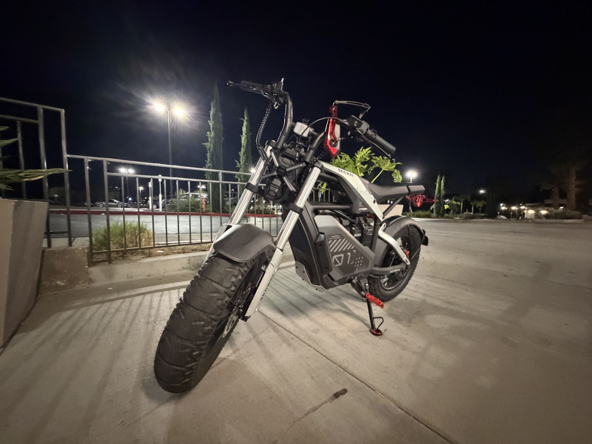 2025 Segway Xyber (2 Batteries) ( Accessories)