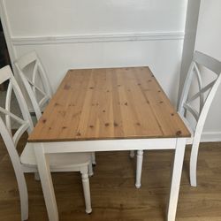 Dinning table Set 3 Chairs 