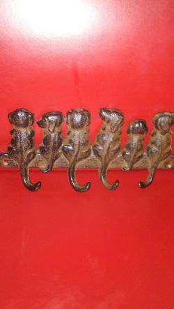 Vintage dog wall mount key holder