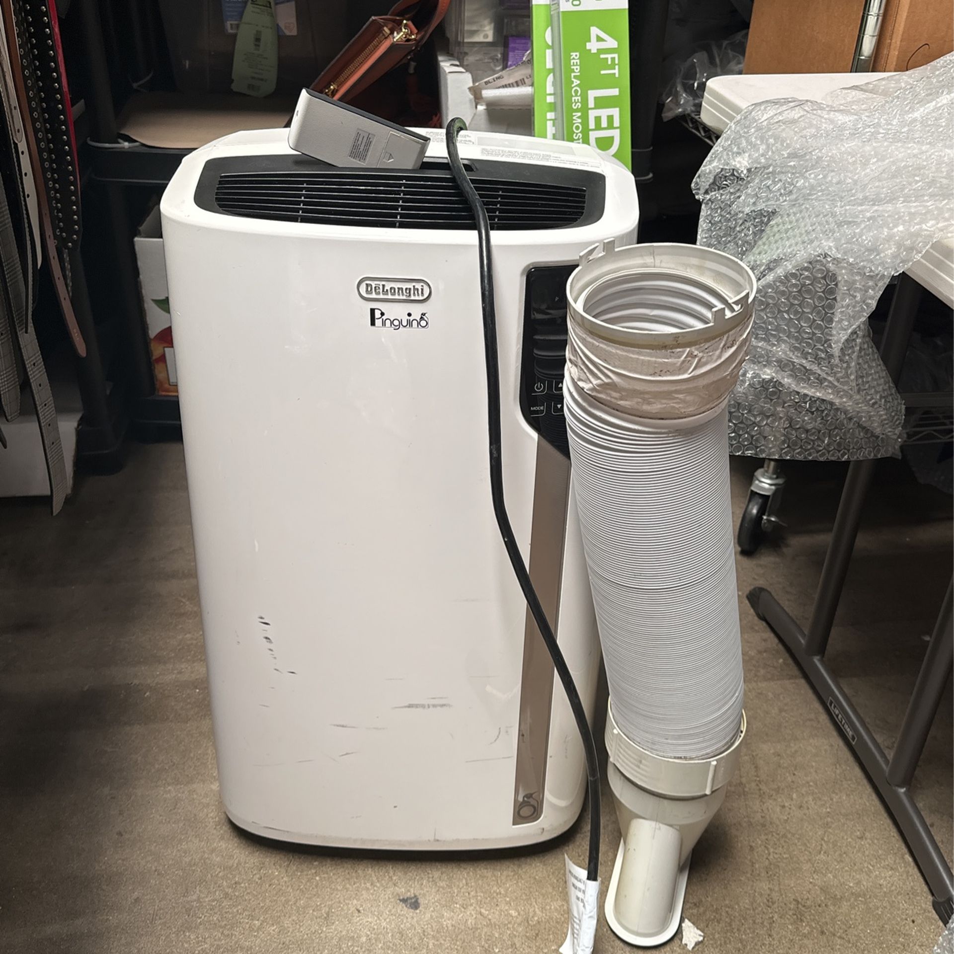DeLonghi Portable AC 12,500BTU, PAC EL275HGRKC-1A.