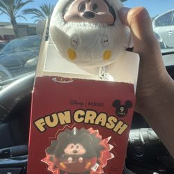 Fun Crash Mickey Keychain