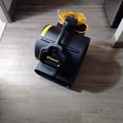 Tornado Floor Blower