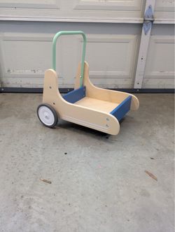 Kiwi Co Toddler Push and Go Walker Wagon
