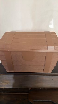 Kids toy chest