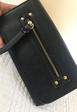Black wallet