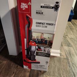 Dirt Devil PowerMax Bagless Upright Vacuum Cleaner Machine, UD70111V