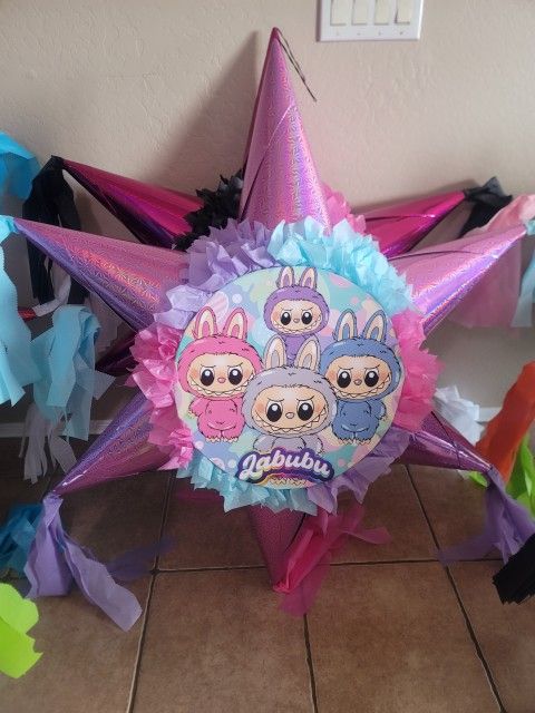 PIÑATAS ,BONITAS ,GRANDEZ,RESISTENTES Y VARATAS