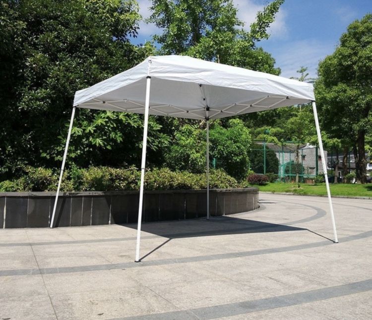 Brand New 10x10 EZ Pop Canopy Tent