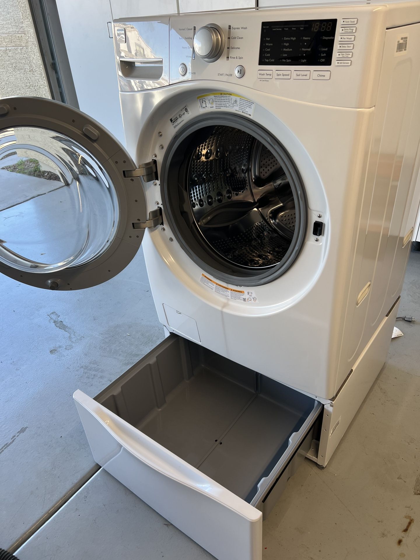 Kenmore Front-Load Washer 