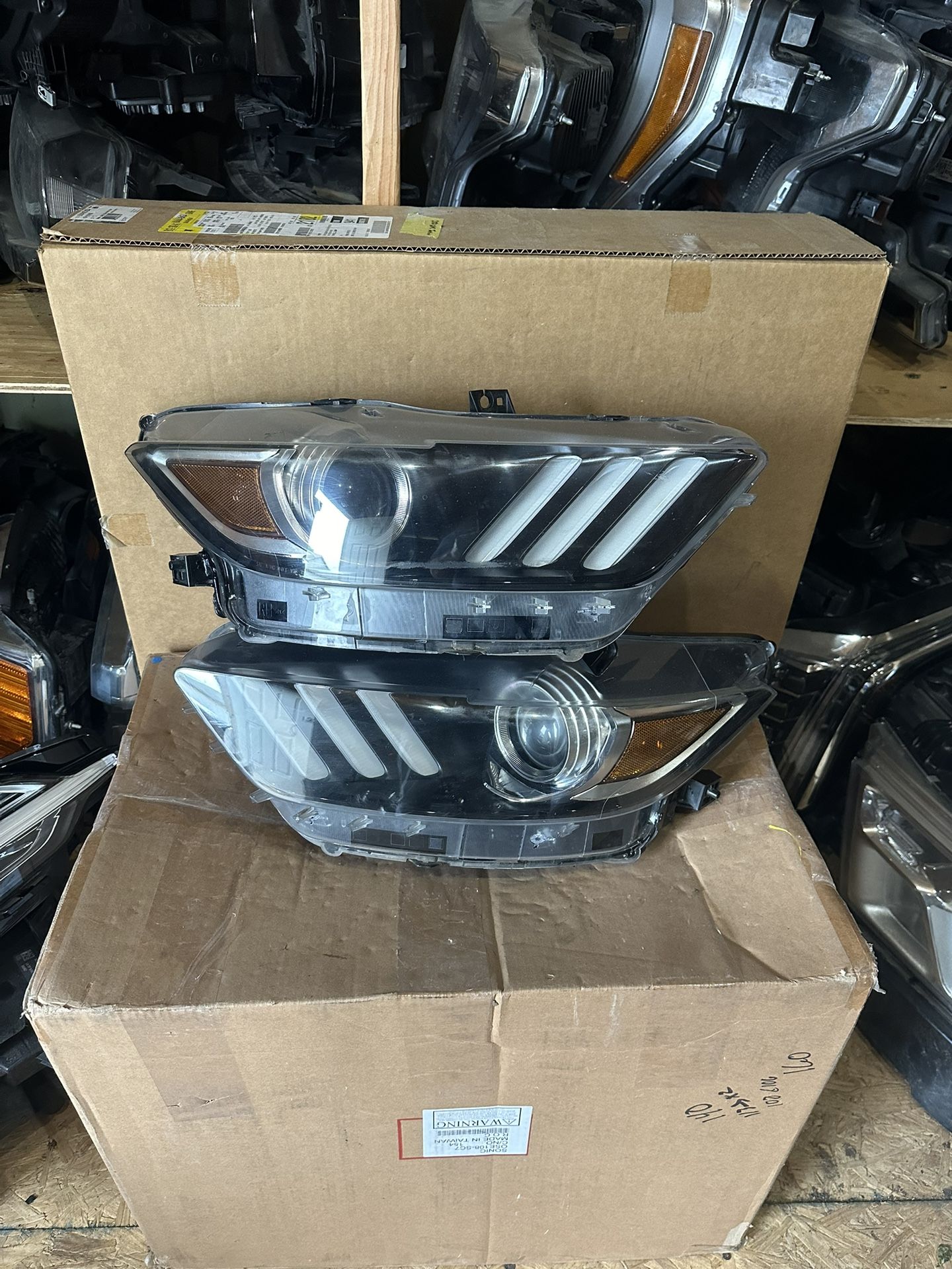 2015-2017 Ford Mustang GT Headlights HID LED RH LH OEM