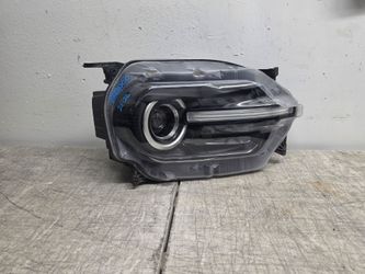 Right headlight bronco sport 2021 2022 2023 2024 2025 2026