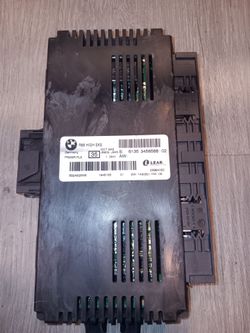 11-12 MINI COOPER FOOTWELL MODULE 6135 (contact info removed)-02
