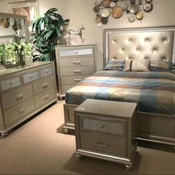 Brand New Lila Champagne Upholstered Panel Bedroom Set 4 PIECE 